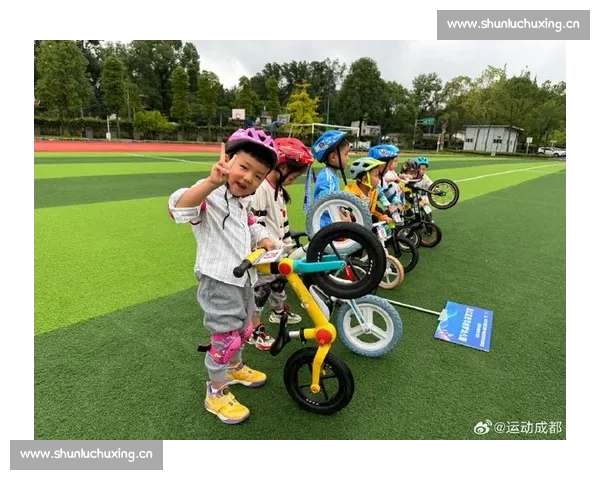温江自行车比赛引领城市活力展现体育精神与绿色出行新风尚时代魅力